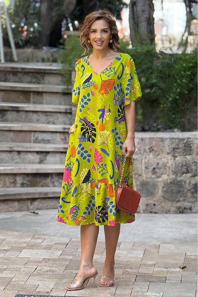 Nevin Kaya Moda Φούστα με λαιμόκοψη σε V με μοτίβο κήπου με πράσινο λουλούδι φιστίκι με βολάν 100% βαμβακερό φόρεμα