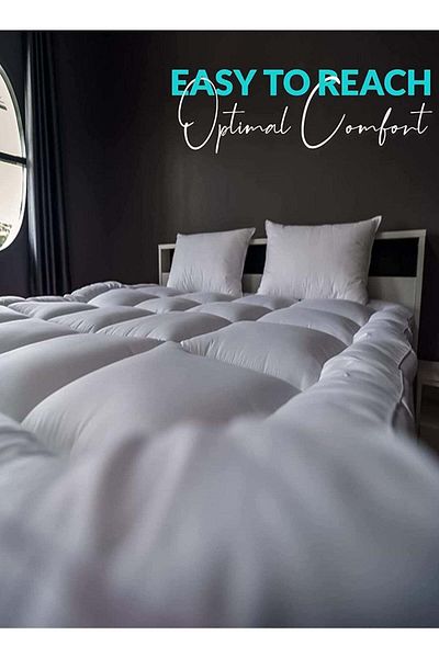 Asraar 3Piece Set|1Plush Mattress Topper 160x200cm,1 Premium Bed Sheet 160x200cm,1 Stylish Decorative Lamp