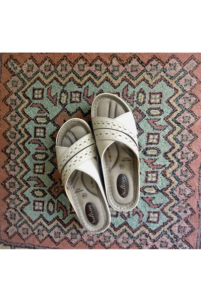 Sultan Women's Soft Sole Street Slippers