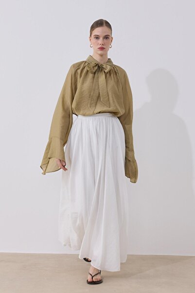 Moca إيشي إتك أبيض