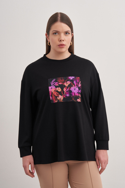 Aker Önü Aplike Taş Baskılı Sweatshirt