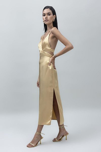 FASHION COCKTAIL Σατέν βραδινό φόρεμα με χιαστί λουράκι παράθυρο χαμηλού κοψίματος κάτω από το γόνατο Βραδινό φόρεμα κοκτέιλ