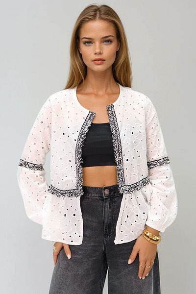 VAGGON Women's White Stripe Detailed Scallop Woven Jacket Prmx12416