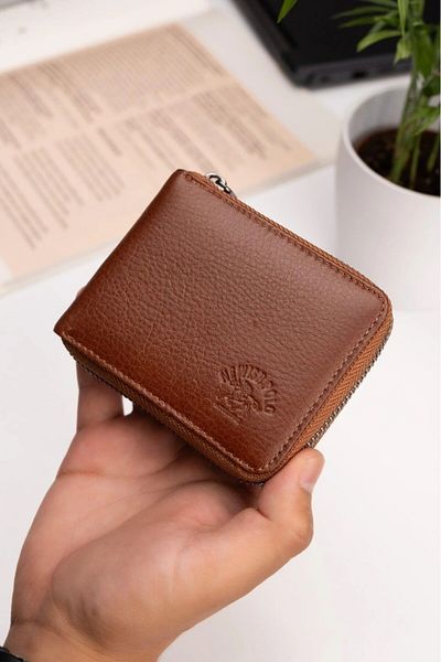 Newish Polo Men's Genuine Leather Wallet and Card Holder - Tan