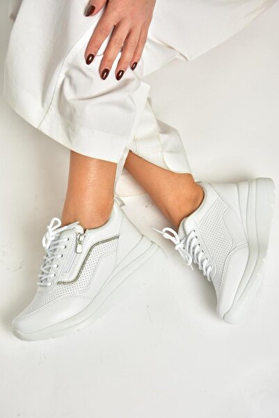 Fox Shoes U702020709 Bílé sportovní boty s tlustou podrážkou