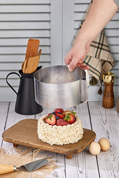 EMBazaar Adjustable Cake Mold and Bakeable Self Grease Plastic Baking Mat Set