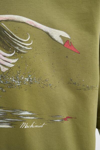 Machinist Men's Swan Printed Oversize Military Green T-Shirt