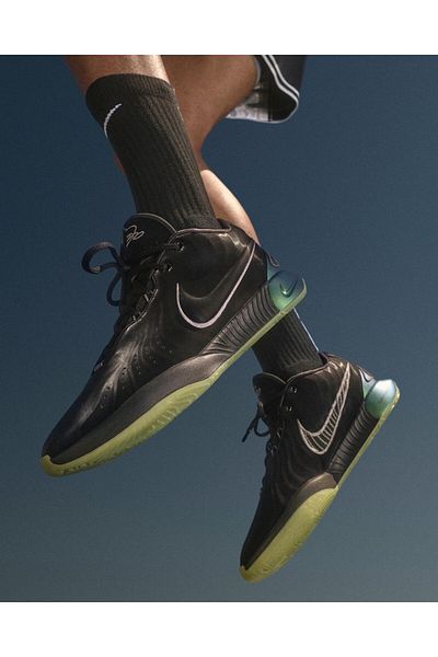 Nike Lebron James Xxi (Gs) Unisex Basketball Black Shoes Black Basketball Shoe Fb7699-001