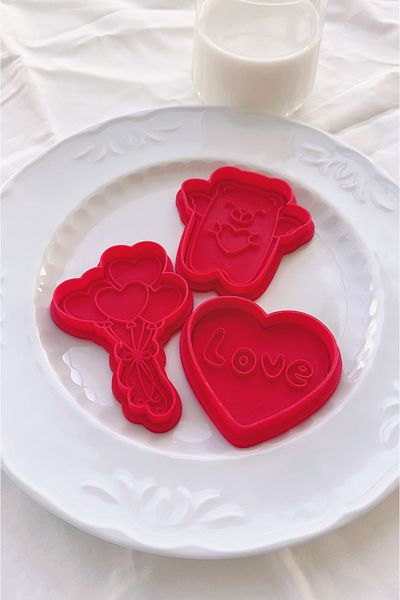 Arsdcraft Valentine's Day Themed 3-Piece Cookie Cutter Set