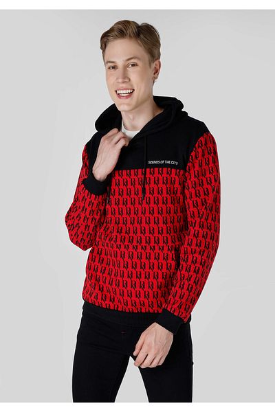 Colin's Regular Fit Men's Red Sweatshirt