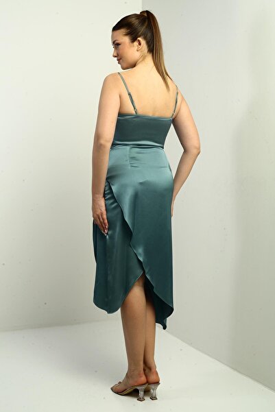 By Saygı Γυναικείο ασύμμετρο μίντι φόρεμα με λουράκι με ντραπέ