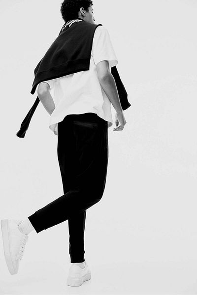 H&M Slim Fit Cargo Joggers