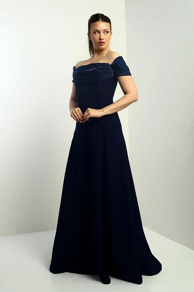 By Saygı Strapless Flared Interlining Lined Long Crepe Evening Dress