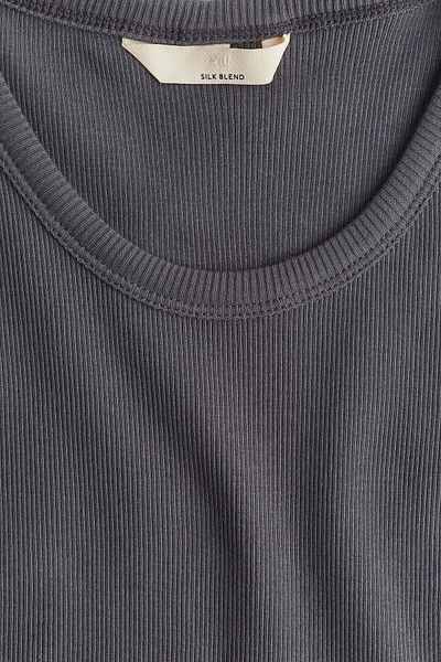 H&M بلوزة من مزيج الحرير