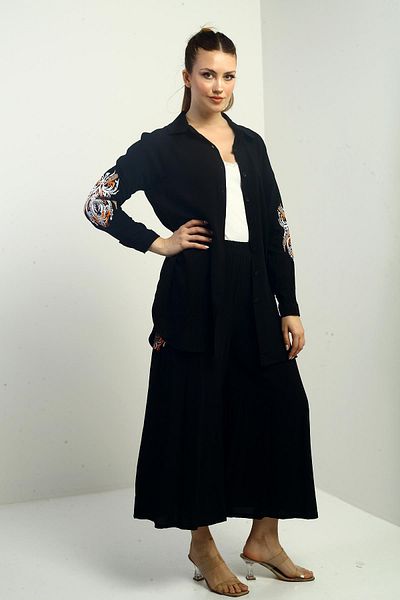 By Saygı Women's Oversized Jewelry: Tunic with Side Slits, Palazzo Pants with Elastic Waist Pockets