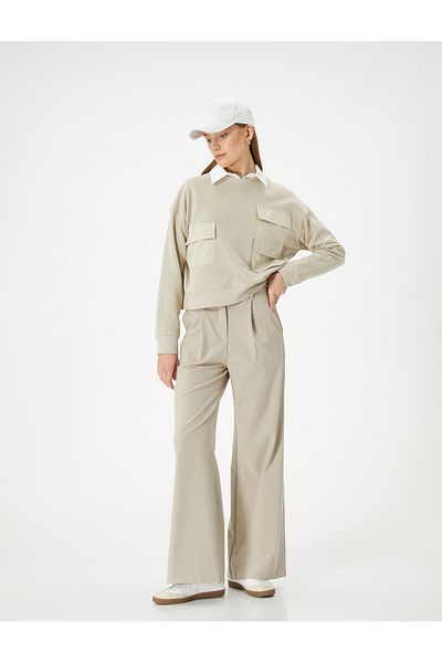 Koton Crew Neck Ribbed Sweatshirt - Cargo Pocket and Standard Cut