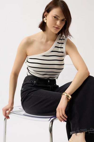 Moka Shopin Mokashopin One Shoulder Striped Crop
