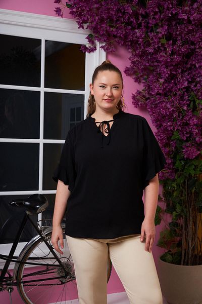 RMG Large Size Black Blouse - Collar Lace Detail M*