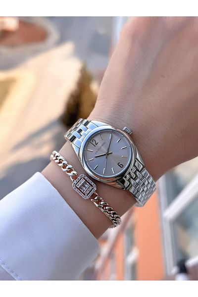 U.S. Polo Assn. Women's Watch + Bracelet 5 Atm Water Resistant U.S. Polo Assn Uspa.2109.M01