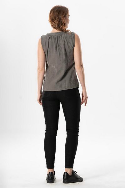 Eliş Şile Bezi Sleeveless V-Neck Berrin Guipure Detailed Muslin Summer Blouse Gray Gray