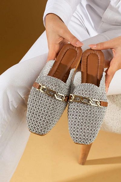 FUGA MODA Estelya Gray Chain Belted Embroidery Detailed Closed Front Slippers
