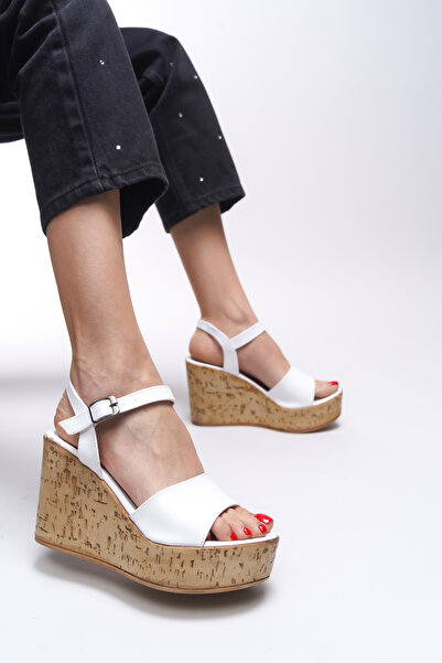 Riccon Avilthyl Women's Wedge Heeled Sandals 0012910   White