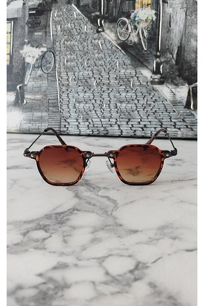 Byc polo Leopard Brown Elegant Stylish Unisex Glasses