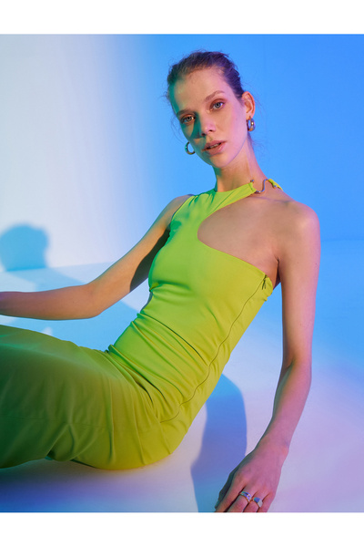 Koton Παράθυρο Λεπτομερής Μακρύ Φόρεμα Λαιμόκοψη