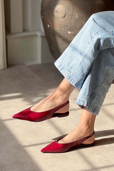 NİŞANTAŞI SHOES Viva bordové vzorované lakované kožené dámske baleríny na nízkom podpätku s gumenými detailmi