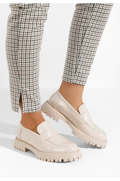 B T Shoes Women's Lianera beige loafers