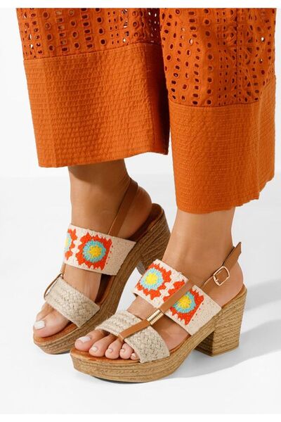 B T Shoes Sandals with thick heel and platform Zeina V3 beige