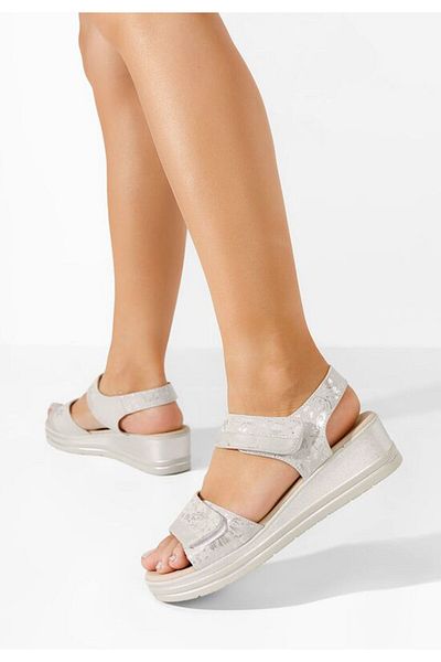 B T Shoes Sandale cu platformă Naneta argintii