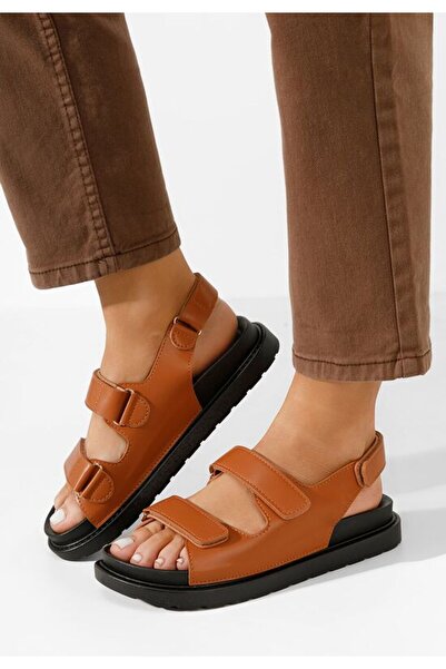 B T Shoes Sandale cu talpa groasa Briane camel