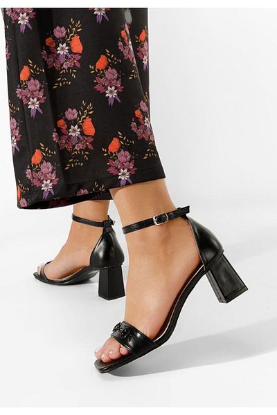 B T Shoes Sandale cu toc gros Damia negre
