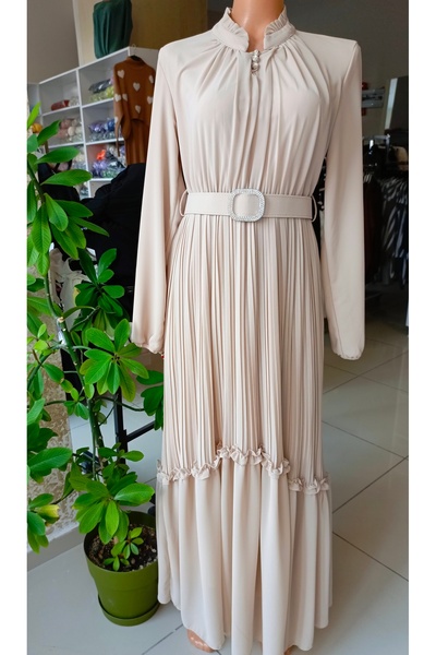 Butik Kadın Bej Piliseli Önü Düğmeli Kemerli Elbise