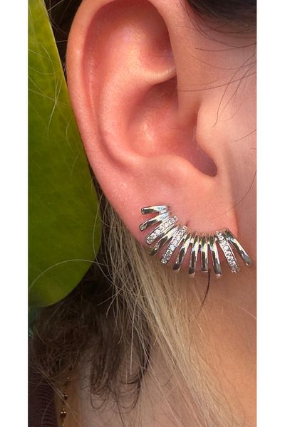 MODA Multiple Look Steel Xuping Rib Earrings