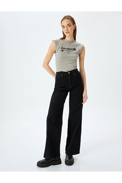 Koton Crew Neck College Printed Sleeveless Crop T-Shirt