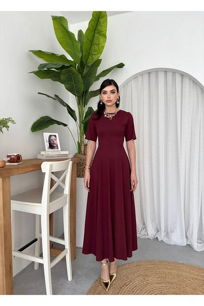 Afiş Butik Rochie lungă plisată cu decolteu rotund burgundy