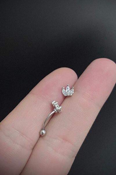 Blisse Piercing Women's Crown Figured Zircon Stone Rook and Eyebrow Steel Piercing