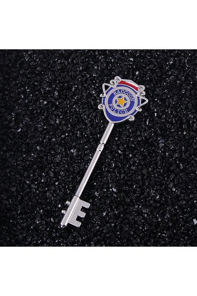Choice مجموعة مفاتيح من سلسلة مفاتيح Resident Evil RPD من مركز شرطة مدينة راكون، قلادة على شكل قلب من Spade Club