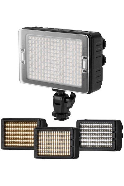 Generic ضوء LED ثنائي اللون من سلسلة Phantom CLAR 204 على الكاميرا