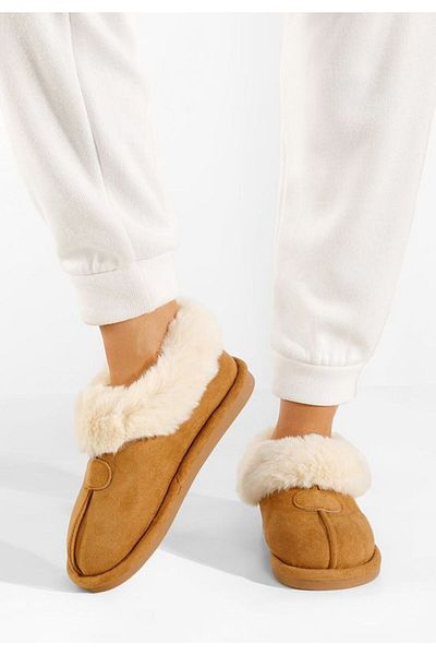 B T Shoes Women's camel slippers Olaria