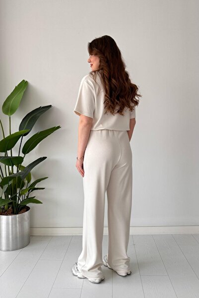 MaziButik Short Sleeve Basic Set Ecru Color