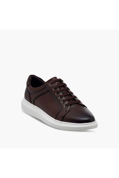 Lee Cooper Lee Cooper Men's Solid Sneakers with Lace-Up Closure