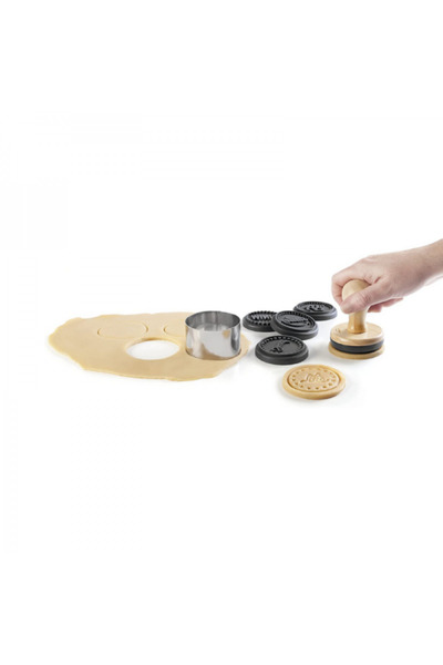 Lacor Pastry stamp set with 5 interchangeable stamps and dough cutter