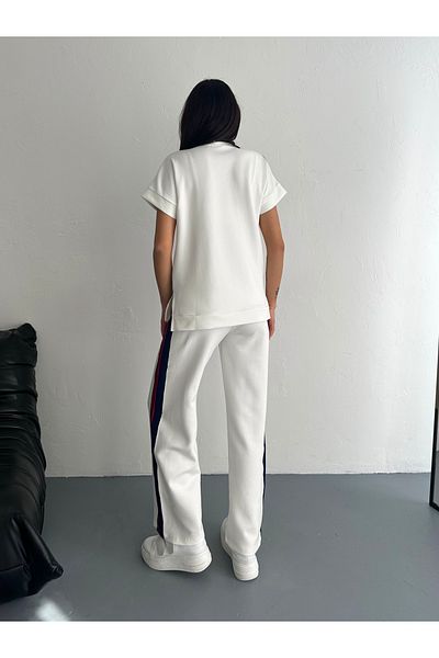 sportiness Garnished Modal Fabric Tracksuit with Stripes from the Sleeve