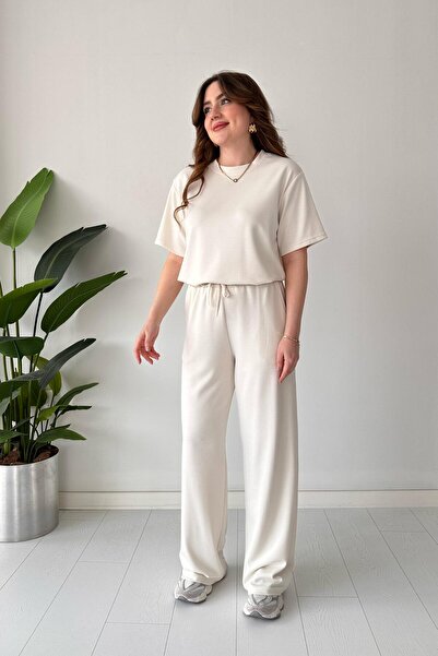 MaziButik Short Sleeve Basic Set Ecru Color