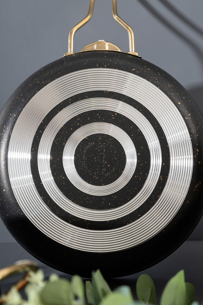 Skygo 10 Parça Siyah Granit Tencere Seti – Gold Kulp Tasarımıyla Şıklık ve Dayanıklılık