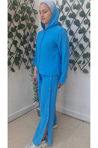 MODA Μια ποιοτική μπλε μουσουλμανική στολή με φαρδιά μπατζάκια και κουμπιά