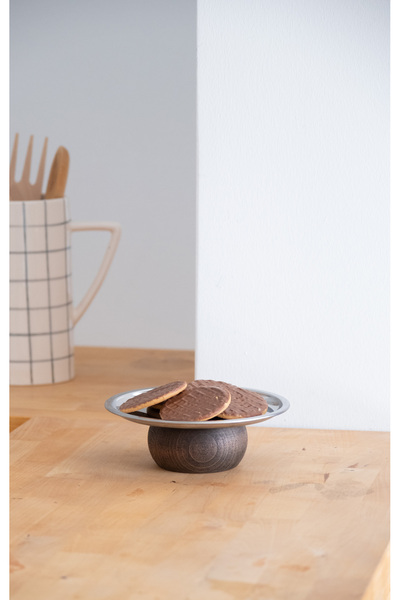 Beige & Stone Wooden Base Metal 18 cm Round Serving/Shower Plate Decorative Stand